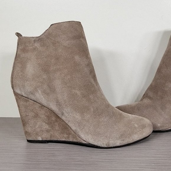 Dolce Vita 'Gracie' Wedge Bootie, Dark Taupe Suede, Womens Size 7.5 M - Picture 7 of 9